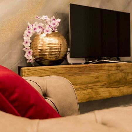 Vipverona Luxury Apartment - Royal Welcome المظهر الخارجي الصورة