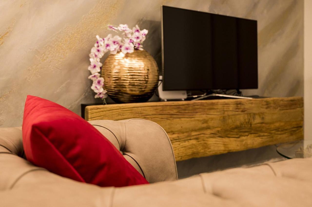 Vipverona Luxury Apartment - Royal Welcome المظهر الخارجي الصورة