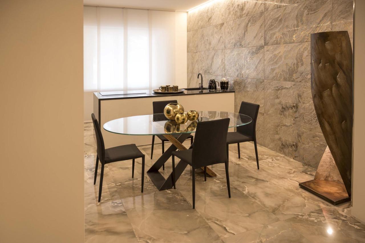 Vipverona Luxury Apartment - Royal Welcome المظهر الخارجي الصورة