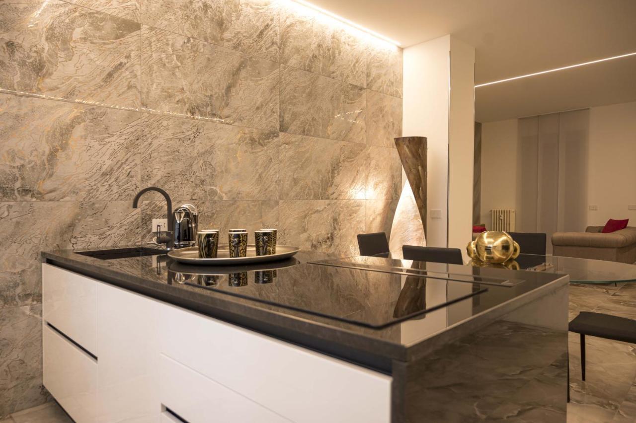 Vipverona Luxury Apartment - Royal Welcome المظهر الخارجي الصورة