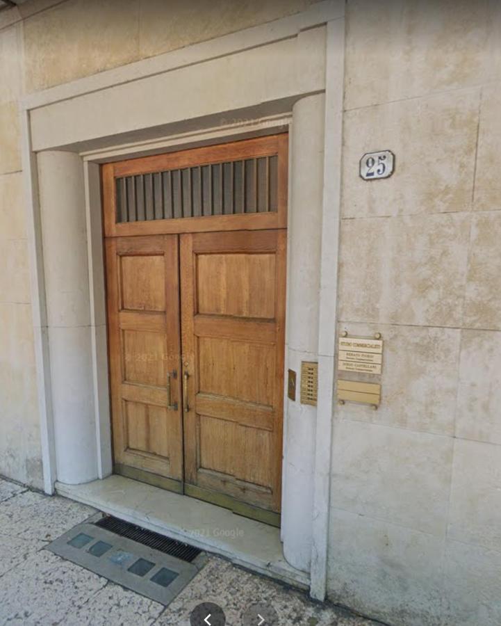 Vipverona Luxury Apartment - Royal Welcome المظهر الخارجي الصورة